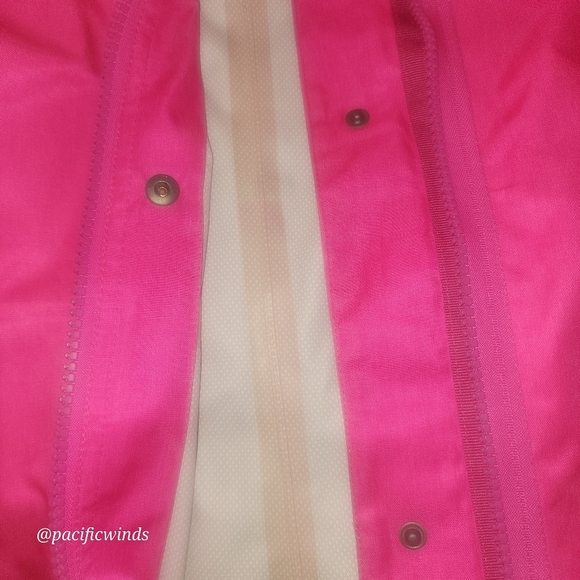 MONDETTA PERFORMANCE GEAR HOT PINK RAIN COAT XS - Picture 2 of 14
